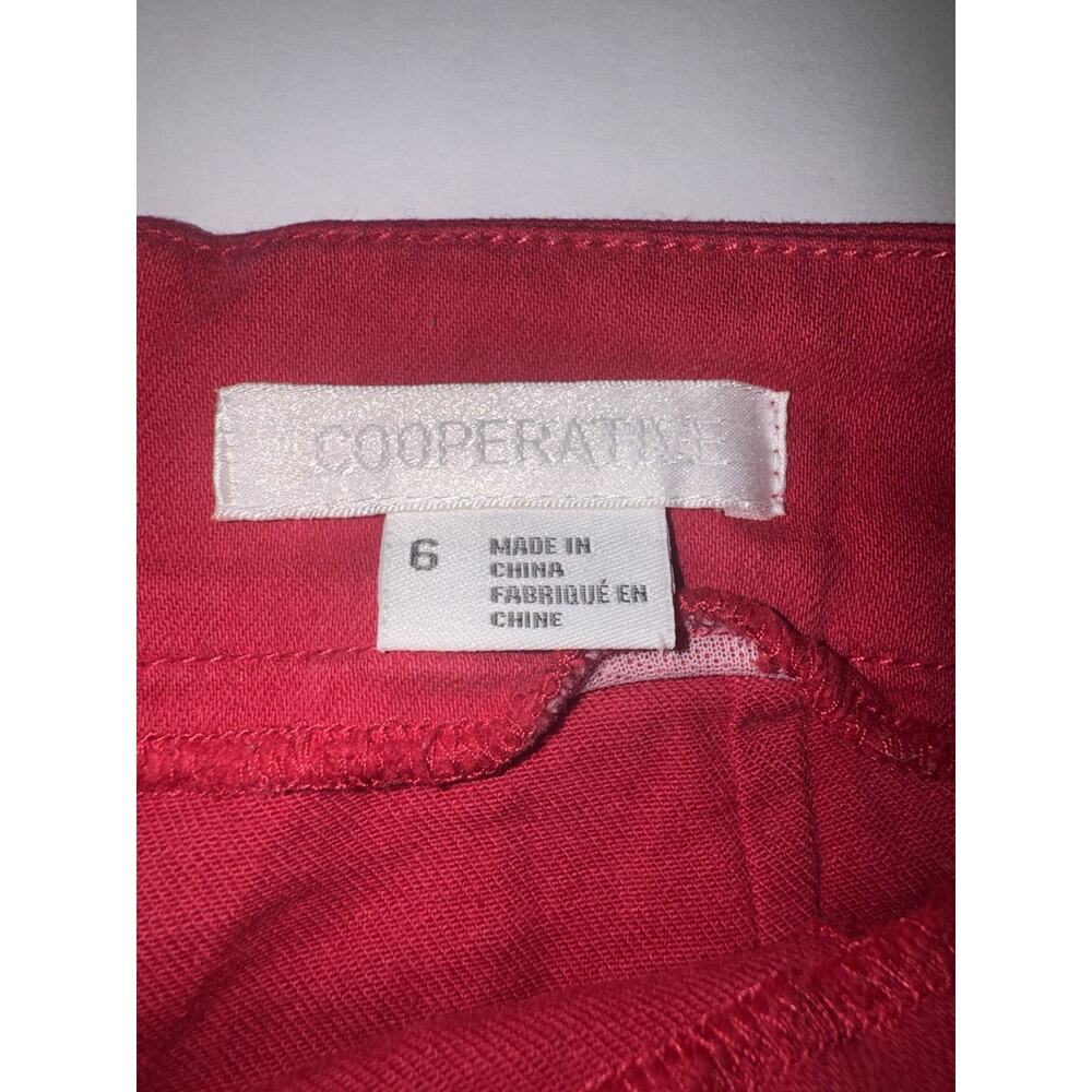Cooperative Red High Rise Shorts Womens Size 6 Zip Back Stretch - Picture 2 of 6